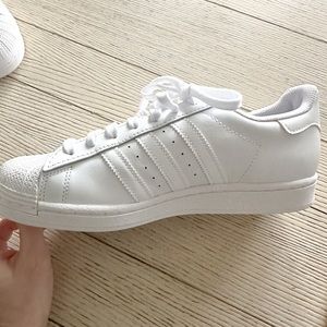 New Adidas Superstar Sneakers, Size 9
